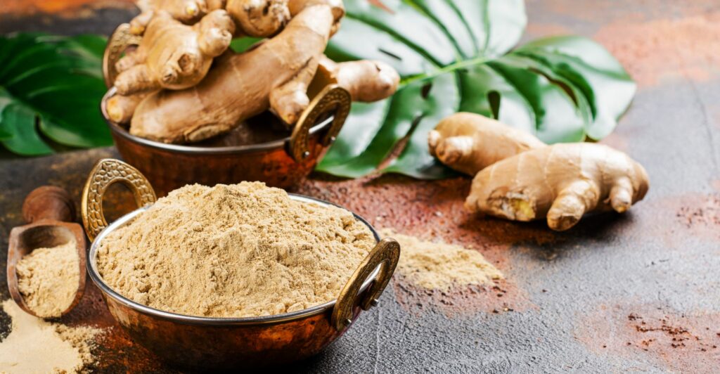 Fresh ginger root and powder